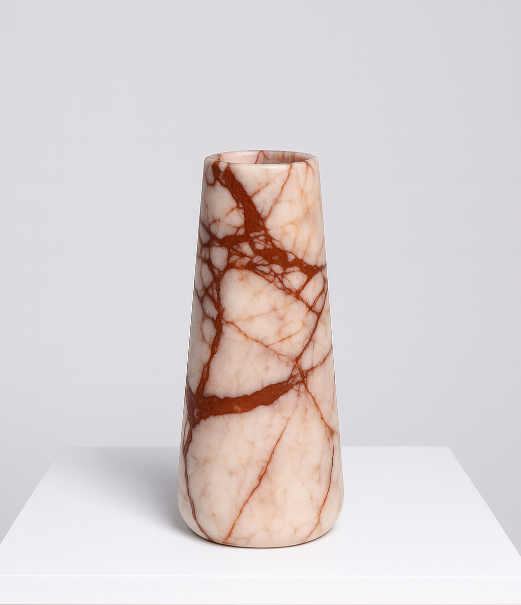 Liden Vase, Red Bulgari